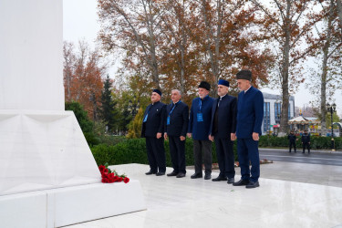 Dini Qurumlarla İş üzrə Dövlət Komitəsinin təşkilatçılığı ilə “Milli-mənəvi kimlik və müasir çağırışlar” mövzusunda Göyçay rayon Heydər Əliyev Mərkəzində regional konfrans təşkil olunub