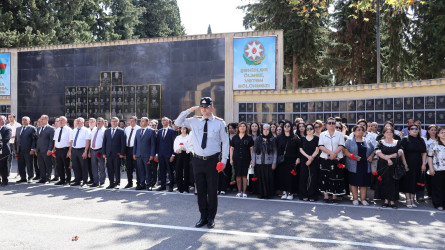 Anım Günü ilə əlaqədar Göyçay Şəhidlər Xiyabanı ziyarət olunub