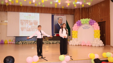 Rayon İcra Hakimiyyətinin başçısı Orxan Mürsəlov 1 İyun - Uşaqların Beynəlxalq Müdafiəsi Günü münasibətilə təşkil edilmiş bayram tədbirində iştirak edib
