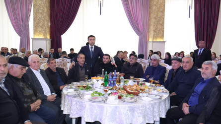 Dünya Azərbaycanlılarının Həmrəyliyi Günü və Yeni il münasibətilə rayon ictimaiyyətinin qatıldığı tədbir keçirilib