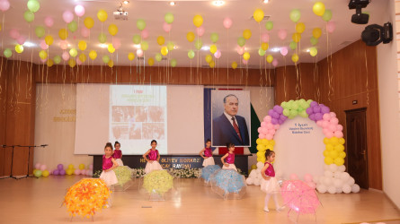 Rayon İcra Hakimiyyətinin başçısı Orxan Mürsəlov 1 İyun - Uşaqların Beynəlxalq Müdafiəsi Günü münasibətilə təşkil edilmiş bayram tədbirində iştirak edib