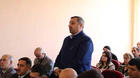 Göyçay Rayon İcra Hakimiyyətinin başçısı Orxan Mürsəlov Ulaşlı Şıxlı kənd sakinləri ilə səyyar qəbul keçirib.