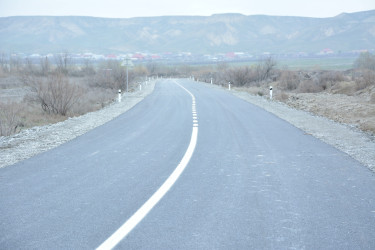 Göyçay rayonun Cırqurd kəndinin mərkəzi yolu əsaslı təmir olunub