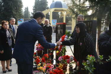 Göyçay Rayon İcra Hakimiyyətinin başçısı torpaqlarımızın azadlığı uğrunda canından keçən qəhrəman Vətən oğullarının əziz xatirəsini yad edib