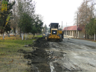 Rayon İcra Hakimiyyətinin başçısı şəhər ərazisində aparılan  abadlıq işləri ilə tanış olub