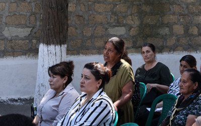 Göyçay Rayon İcra Hakimiyyətinin başçısı Orxan Mürsəlov Kürdəmiş kəndində səyyar qəbul keçirib