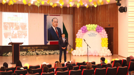 Rayon İcra Hakimiyyətinin başçısı Orxan Mürsəlov 1 İyun - Uşaqların Beynəlxalq Müdafiəsi Günü münasibətilə təşkil edilmiş bayram tədbirində iştirak edib