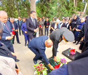 Vətən müharibəsi şəhidi Nuruzadə Elşən Əlisa oğlunun dördüncü ildönümü qeyd edilib