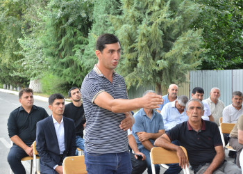 Göyçay Rayon İcra Hakimiyyəti başçısının növbəti səyyar qəbulu Potu kəndində keçirilib