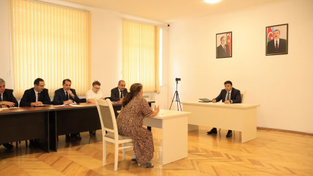 Göyçay Rayon İcra Hakimiyyətinin başçısı Orxan Mürsəlov rayonun idarə, müəssisə və təşkilat rəhbərlərinin iştirakı ilə növbəti vətəndaş qəbulu keçirib