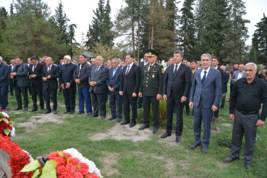 Vətən müharibəsində şəhid olanların üçüncü ildönümü məzarları önündə qeyd olundu