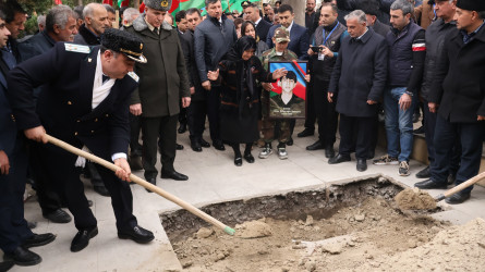 Birinci Qarabağ müharibəsində itkin düşmüş şəhid Babayev Vüqar Səlim oğlu Göyçay şəhər Şəhidlər Xiyabanında dəfn edilib