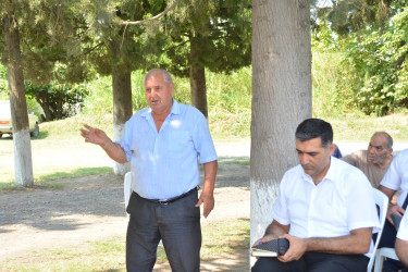 Rayon İcra Hakimiyyəti başçısı Xəlitli kəndində növbəti səyyar qəbul keçirib