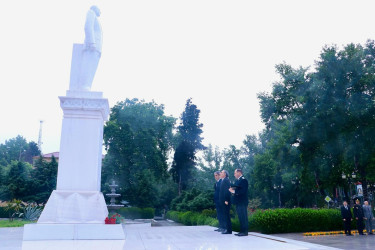 Baş prokuror Göyçay rayonunda vətəndaşları qəbul edib