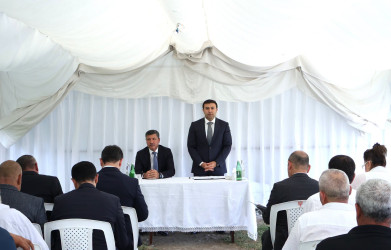 Göyçay Rayon İcra Hakimiyyətinin başçısı Orxan Mürsəlov Ərəbşahverdi kəndində səyyar qəbul keçirib.