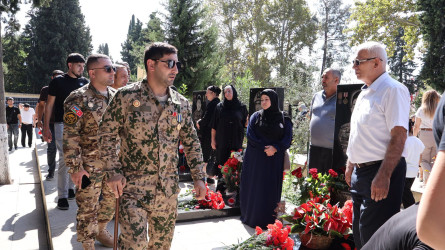 Anım Günü ilə əlaqədar Göyçay Şəhidlər Xiyabanı ziyarət olunub