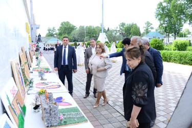 Heydər Əliyev parkında “Sən əbədi həyatsan!” adlı sərgi nümayiş edildi