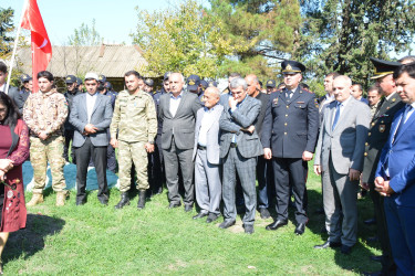 Rayon İcra Hakimiyyətinin başçısı Vətən müharibəsində şəhid olanların üçüncü ildönümü mərasimlərində iştirak edib