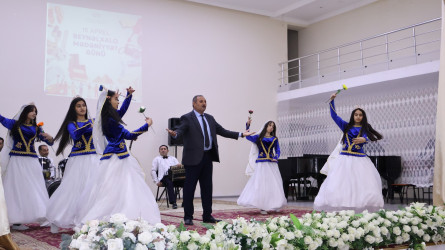 15 aprel - Beynəlxalq Mədəniyyət Günü münasibətilə rayon mədəniyyət işçilərinin təşkilatçılığı ilə tədbir keçirilib
