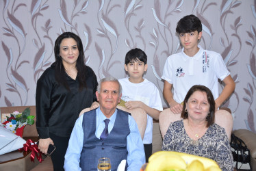 Göyçayda 15 may “Beynəlxalq Ailə günü” münasibətilə Cəfərovlar ailəsi ziyarət olunub