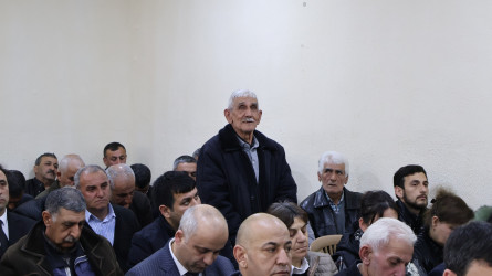 Rayon İcra Hakimiyyətinin başçısı Orxan Mürsəlov Alxasava kəndində səyyar qəbul keçirib