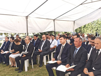 Göyçay Rayon İcra Hakimiyyətinin başçısı Orxan Mürsəlov Alıkənd kəndində səyyar qəbul keçirib
