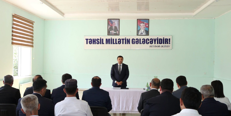 Göyçay Rayon İcra Hakimiyyətinin başçısı Orxan Mürsəlov Qaraman kəndində səyyar qəbul keçirib.