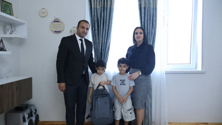 Göyçay Rayon İcra Hakimiyyətinin başçısı Orxan Mürsəlov yeni tədris ilində Vətən müharibəsi şəhidlərinin övladlarını təbrik edib