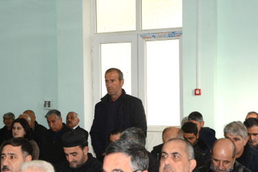 Rayon İcra Hakimiyyətinin başçısı Orxan Mürsəlov rayonun hüquq mühafizə orqanları, idarə, müəssisə və təşkilat rəhbərlərinin iştirakı ilə Qaraman kənd sakinləri ilə səyyar qəbul keçirib