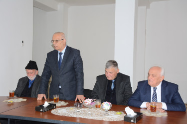 Göyçay Rayon İcra Hakimiyyətinin başçısı Orxan Mürsəlov rayon ağsaqqalları ilə görüşüb