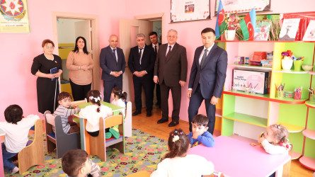 Rayon İcra Hakimiyyətinin başçısı Orxan Mürsəlov Qarabaqqal kənd uşaq bağçasında olub