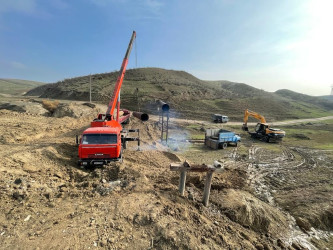 Qarayazı beton kanalında akveduk əsaslı təmir olunur