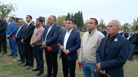 44 günlük Vətən Müharibəsinin Göyçaydan olan ilk şəhidi Zamiq Əhmədovun 5-ci ildönümü qeyd edilib