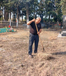 Kəndlərdə yol kənarlarının və qəbiristanlıq sahələrinin abadlaşdırılması istiqamətində işlər davam etdilir