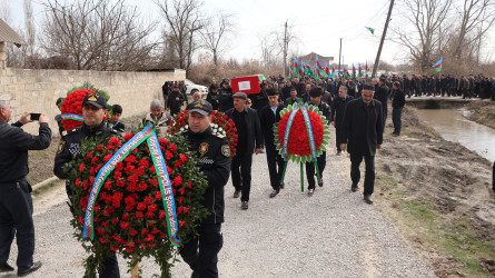 Birinci Qarabağ müharibəsində itkin düşmüş şəhid Babayev Vüqar Səlim oğlu Göyçay şəhər Şəhidlər Xiyabanında dəfn edilib