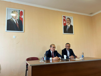 Milli Məclisin deputatı və bələdiyyə sədri Ulaşlı Şıxlı kəndində sakinlərlə görüş keçirib