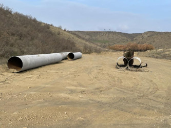 Qarayazı beton kanalında akveduk əsaslı təmir olunur