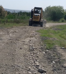 Rayonun kənddaxili yollarında cari təmir işləri aparılıb