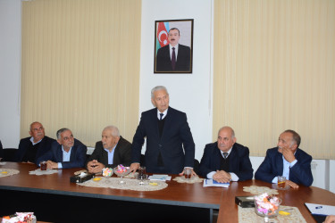 Göyçay Rayon İcra Hakimiyyətinin başçısı Orxan Mürsəlov rayon ağsaqqalları ilə görüşüb